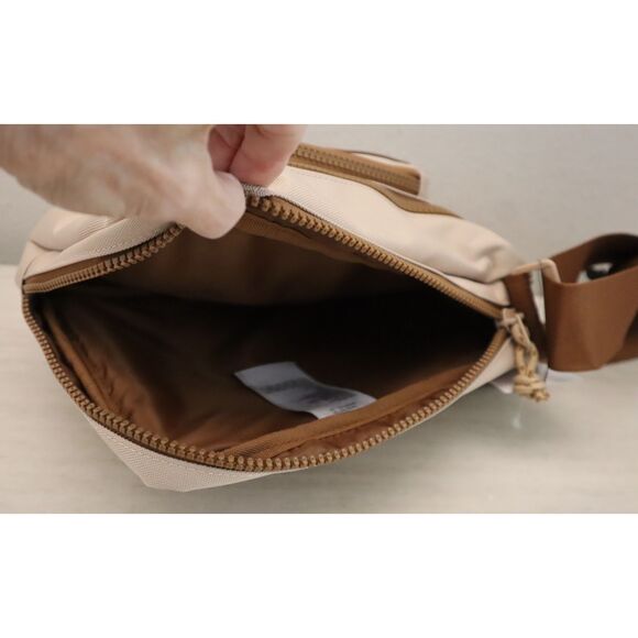 Air Jordan MA0839-X0L Unisex O/S Brown Hesi Crossbody Bag (3L) Sling Bag - Picture 5 of 8